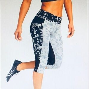 Athleta Leopard Print Be Free Knicker Capri